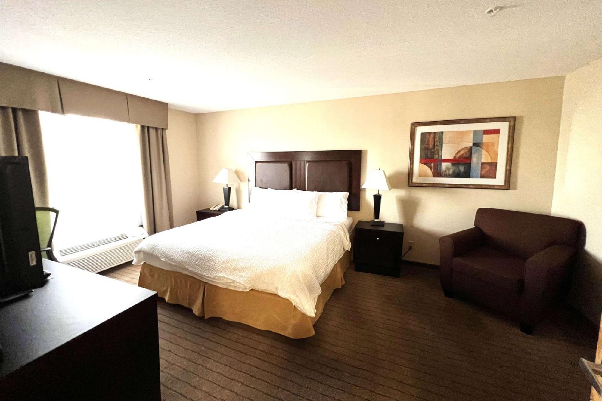 Ramada By Wyndham Prince Albert Exterior photo