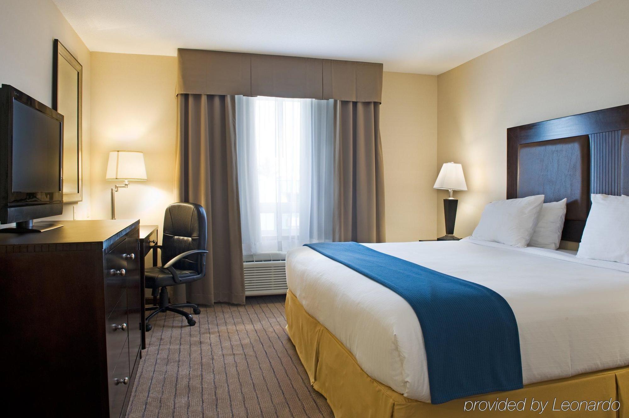 Ramada By Wyndham Prince Albert Exterior photo