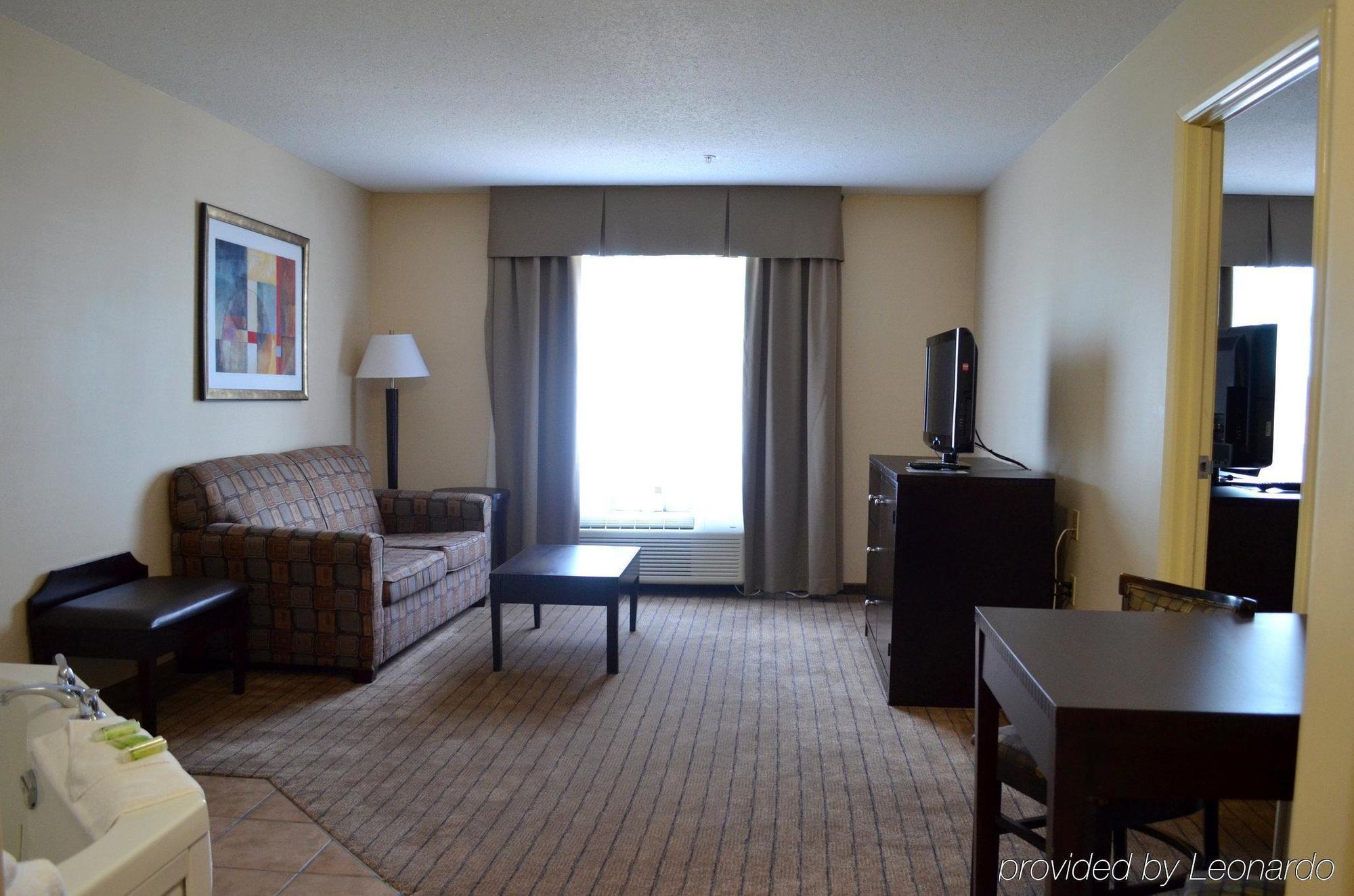 Ramada By Wyndham Prince Albert Exterior photo