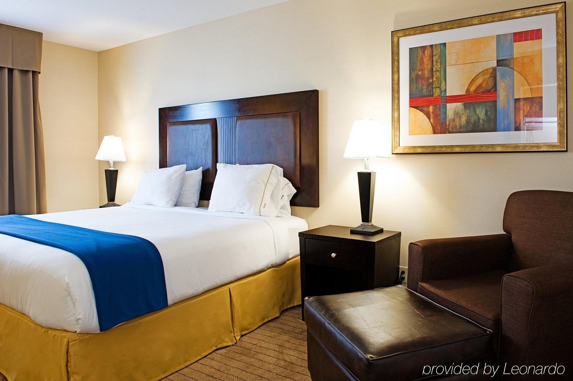 Ramada By Wyndham Prince Albert Room photo
