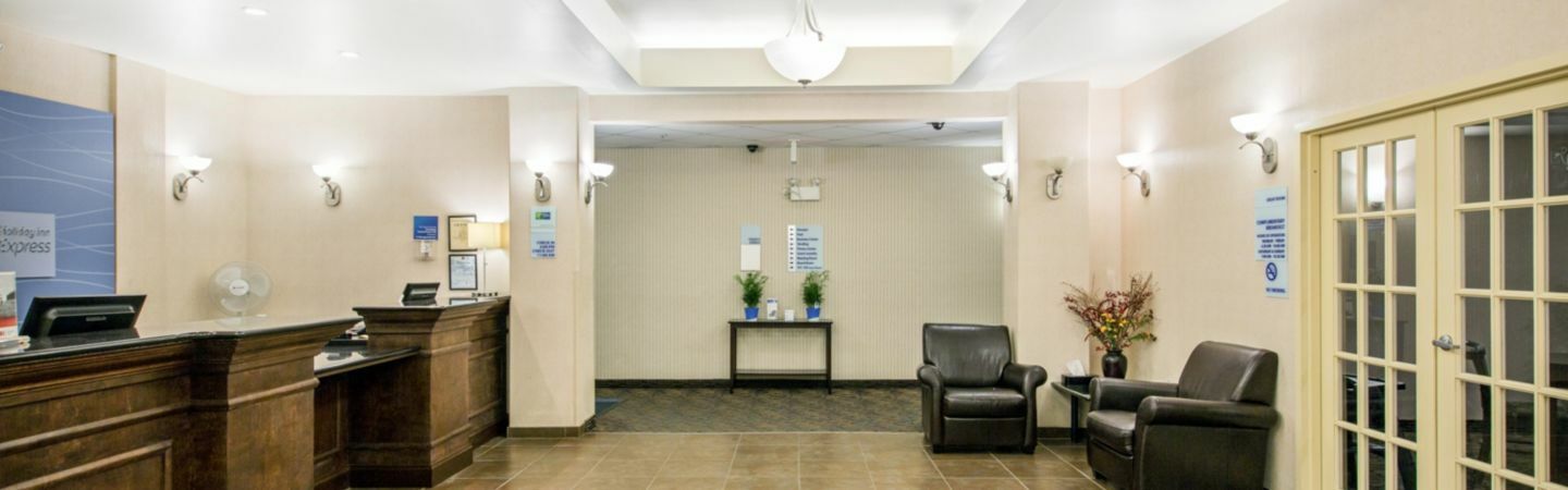 Ramada By Wyndham Prince Albert Exterior photo