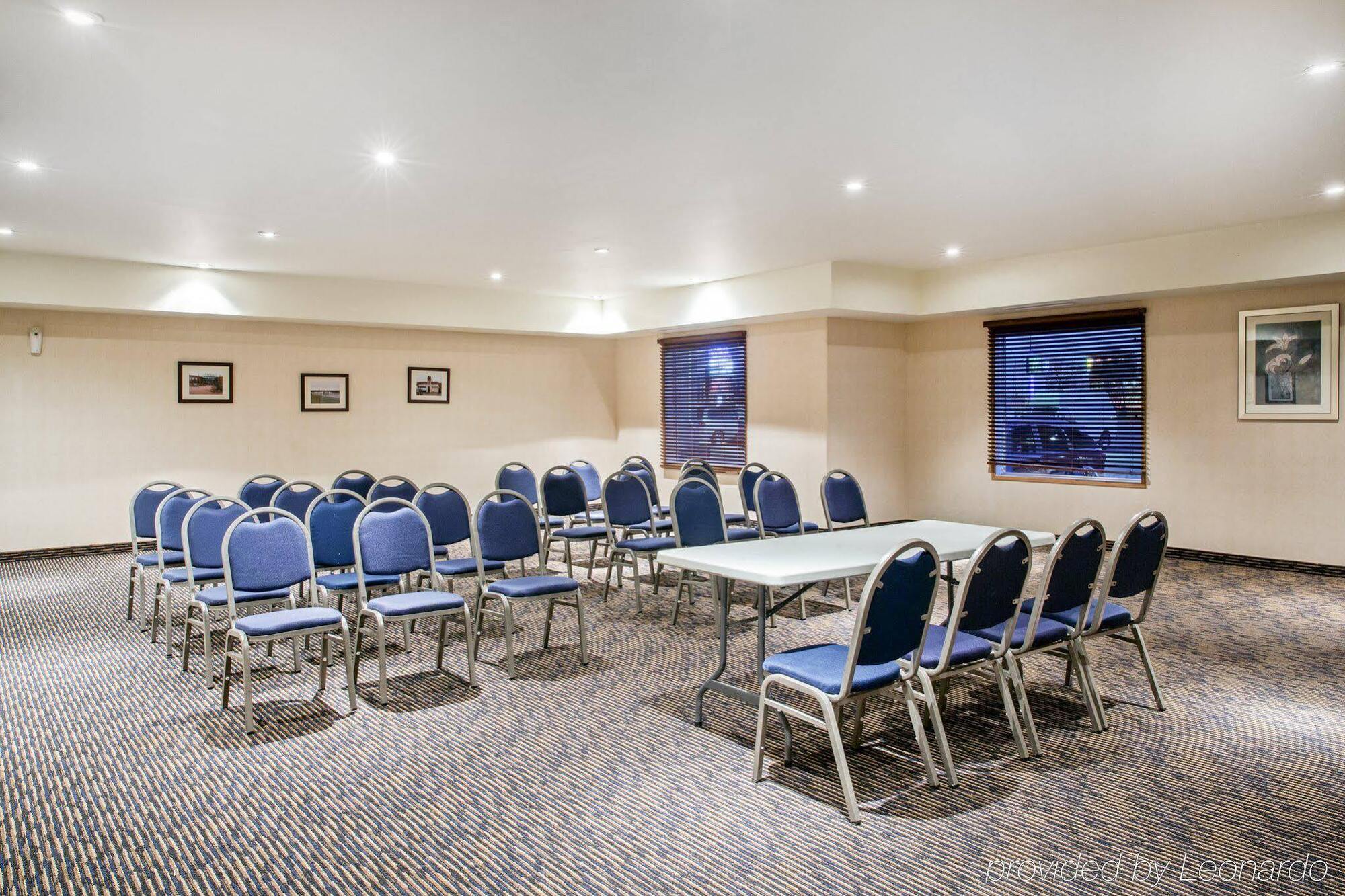 Ramada By Wyndham Prince Albert Exterior photo
